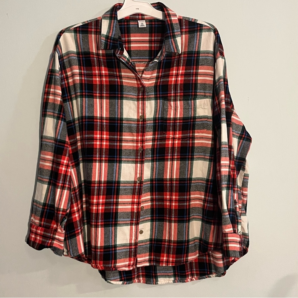 Women’s old navy red plaid flannel button up size 1X plus